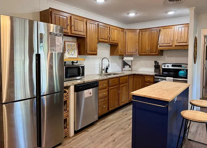 Walkable 2br In Downtown Ferienhaus Marion