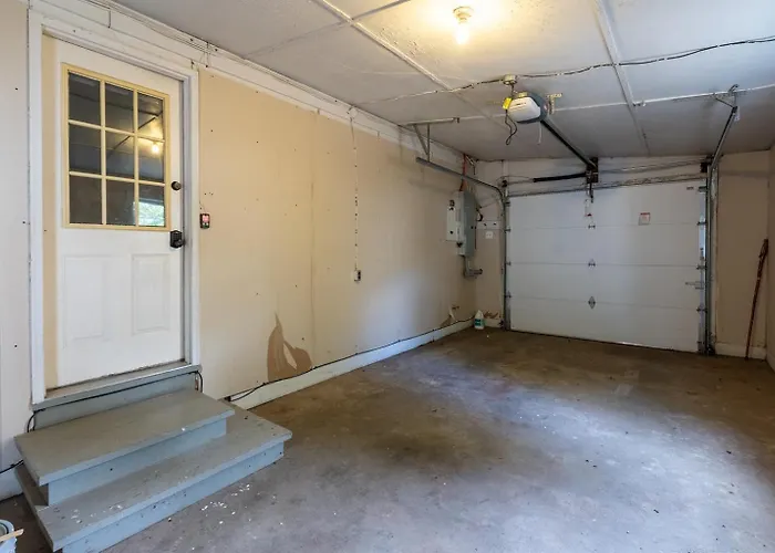 Walkable 2br In Downtown Ferienhaus *